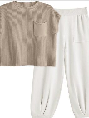 Knit Pocket Sweater & Cream Jogger Pants Set